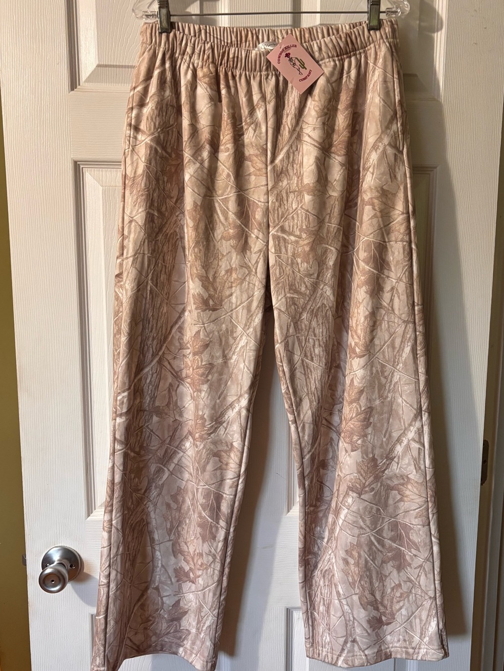 Moon River Blush Leaf-Print Lounge Pants